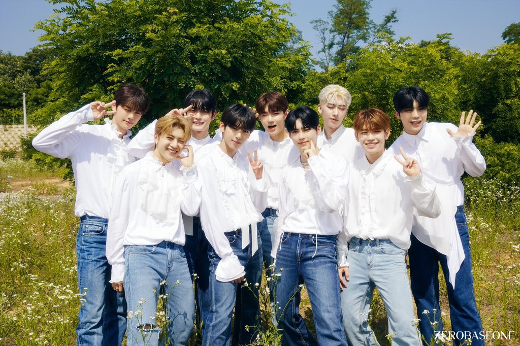 [📈] — Most followed 2023 Rookie’ Profiles on MelOn:

#1. #ZEROBASEONE — 40,040
#2. #ZHANGHAO — 6,885
#3. #SUNGHANBIN — 6,425
#4. Plave — 6,155
#5. BoyNextDoor — 5,655
#6. TripleS — 4,978
#7. #HANYUJIN — 4,136
#8. #KIMJIWOONG — 3,874
#9. #KIMTAERAE — 3,705
#10. #KIMGYUVIN — 3,659