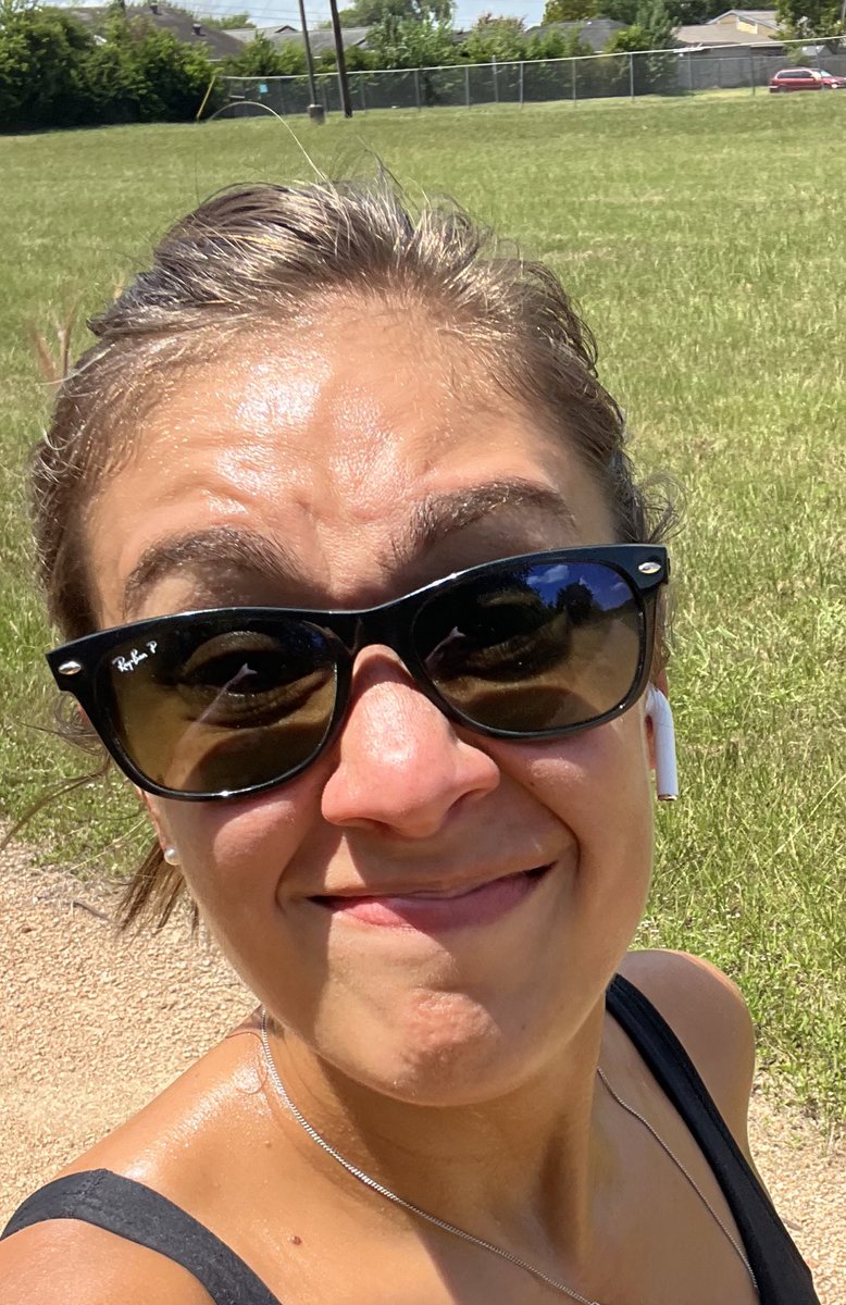 salaisSTEM's tweet photo. Lunch run, done! ✅ Time to get back to preparing for this school year! 👩🏽‍🏫 And yes, I used my school track! #noexcuses @AliefFit_AISD https://t.co/TVtinCzNBq