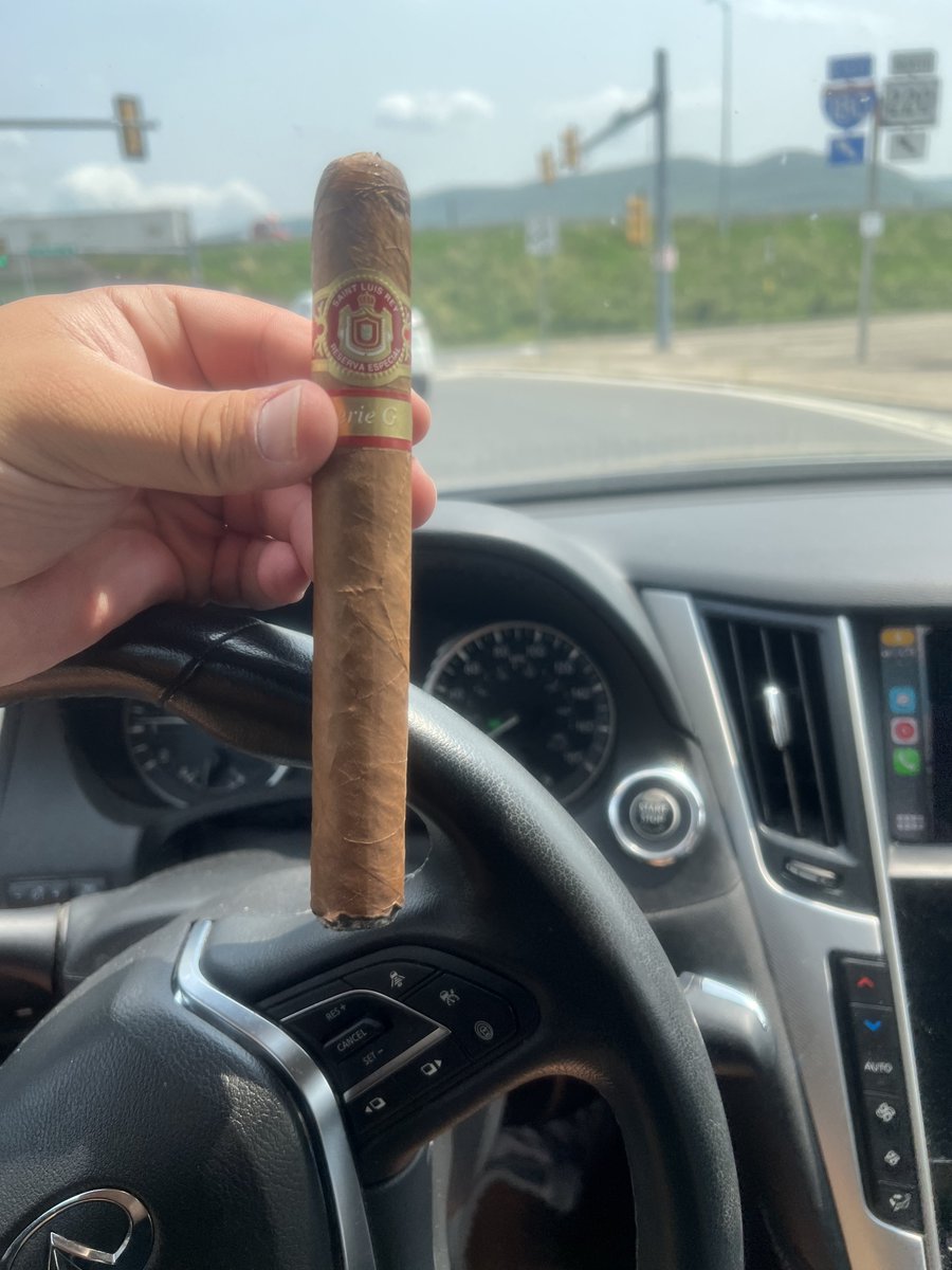 CoachBCap's tweet image. That’s a great 4 days of Football in the books. Relaxing ride back to Jersey where the fun begins next week! #GreatestGameOnEarth