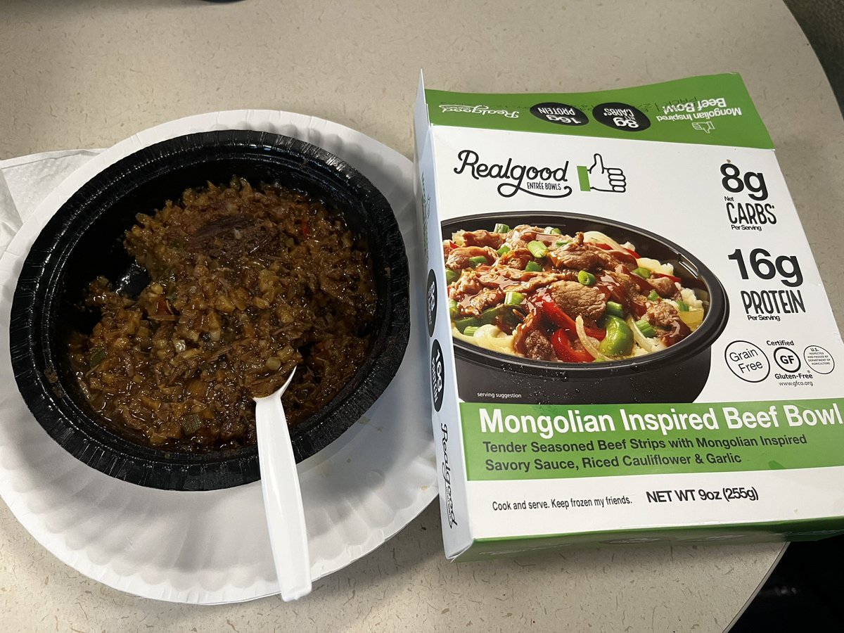 MyPulk's tweet photo. Ummm @RealGoodFoods did I get the wrong meal in this box?!! Yuck https://t.co/hBtO5boaJM