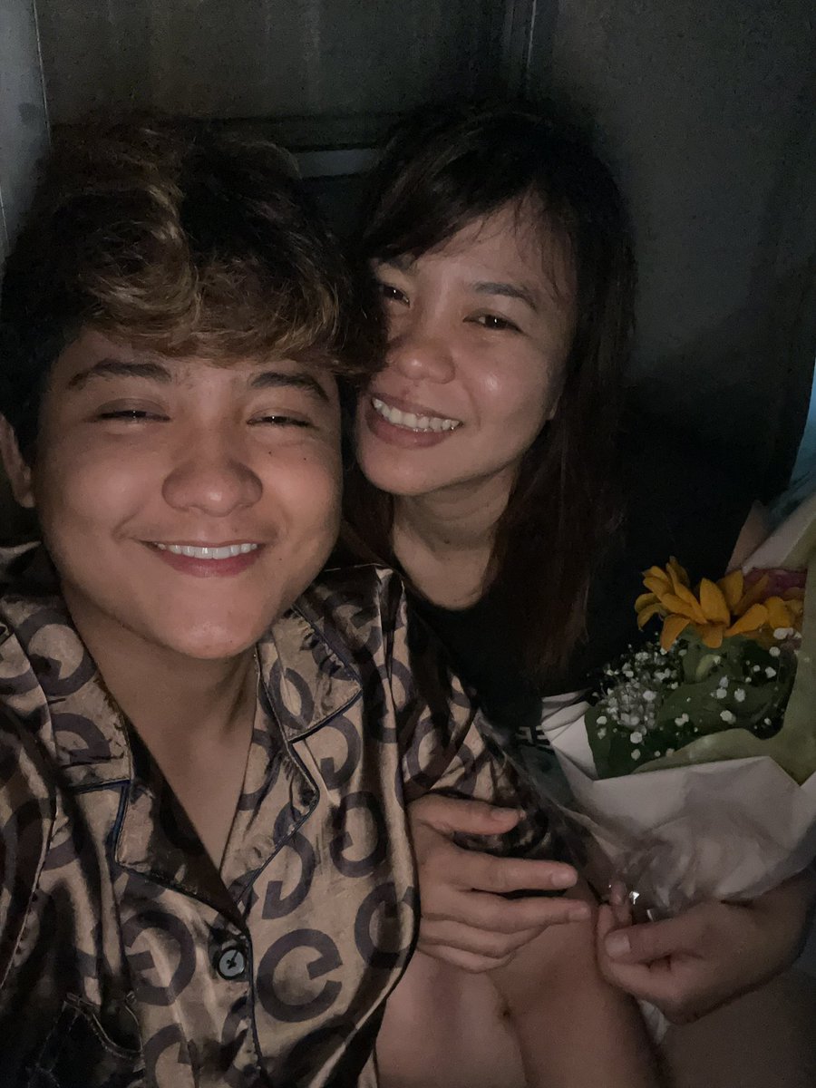 jhosection_11's tweet photo. 🌻 🌖🤍
Happy 2nd months of Love🤍 https://t.co/7pSDKP71ZI