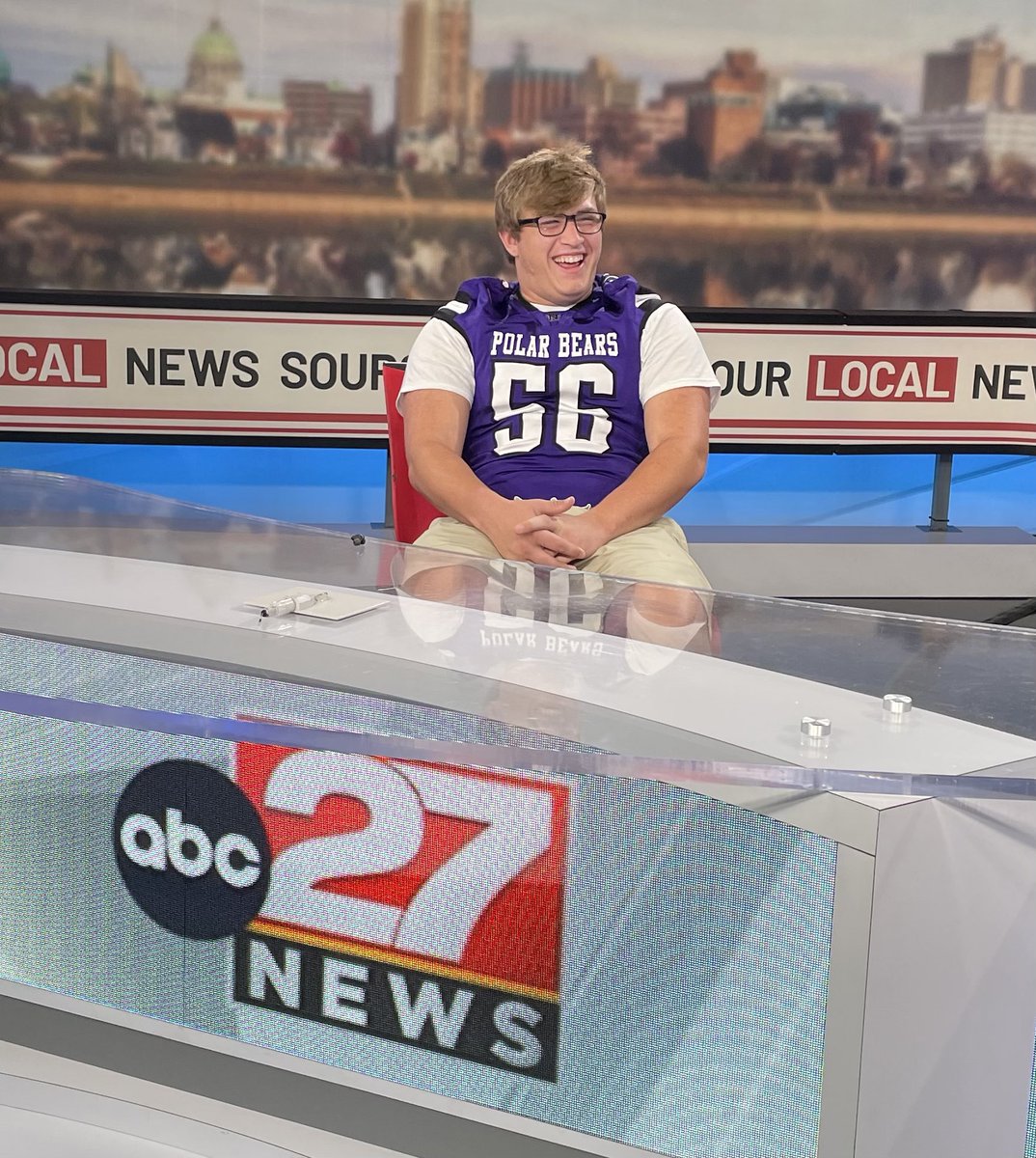 Each of our <a href="/NorthernFootbll/">Northern Football</a> guys trying out the anchor chair in the <a href="/abc27Sports/">abc27 Sports</a> studio! <a href="/NHSpbears/">Northern Athletics</a> <a href="/DearOldNorthern/">Northern High School</a>
