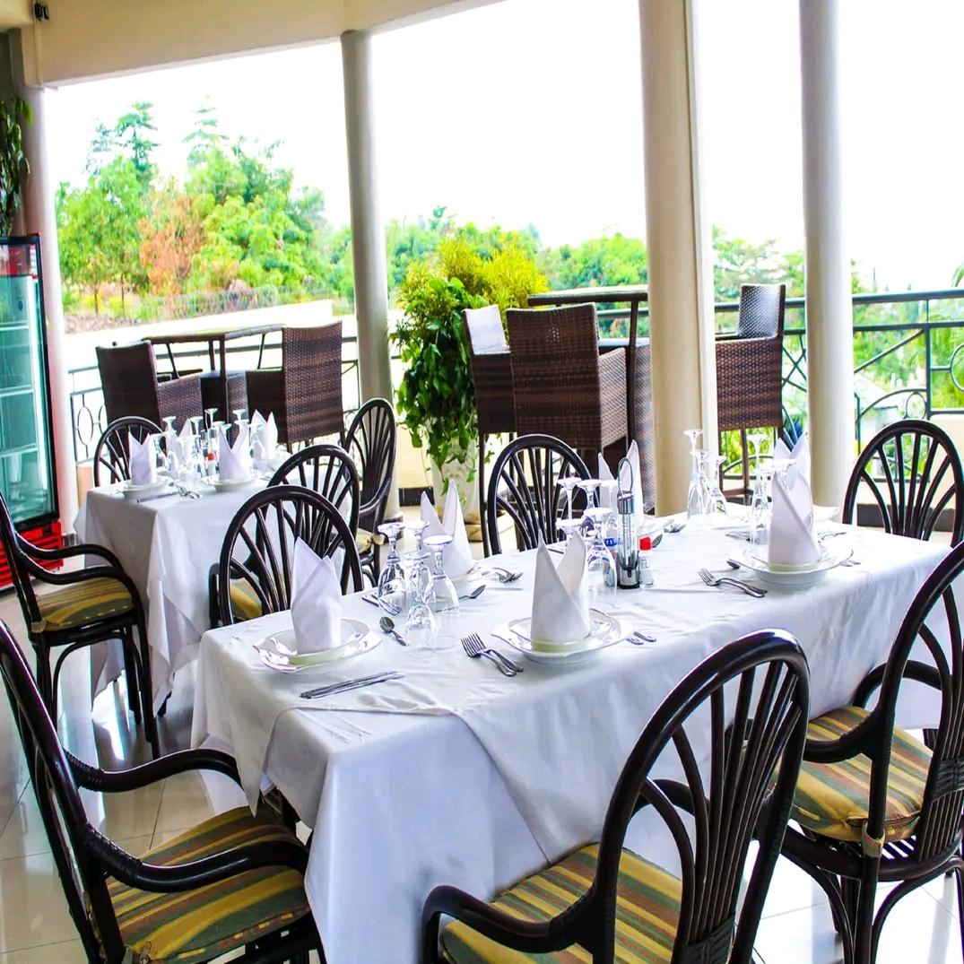 bestoutloo60431's tweet photo. Best outlook hotel vous offre des services d'hôtellerie dans un endroit d'excellence
#restaurant
#Hebergement
#Bestoutlookhotel https://t.co/4sPx5MYazG