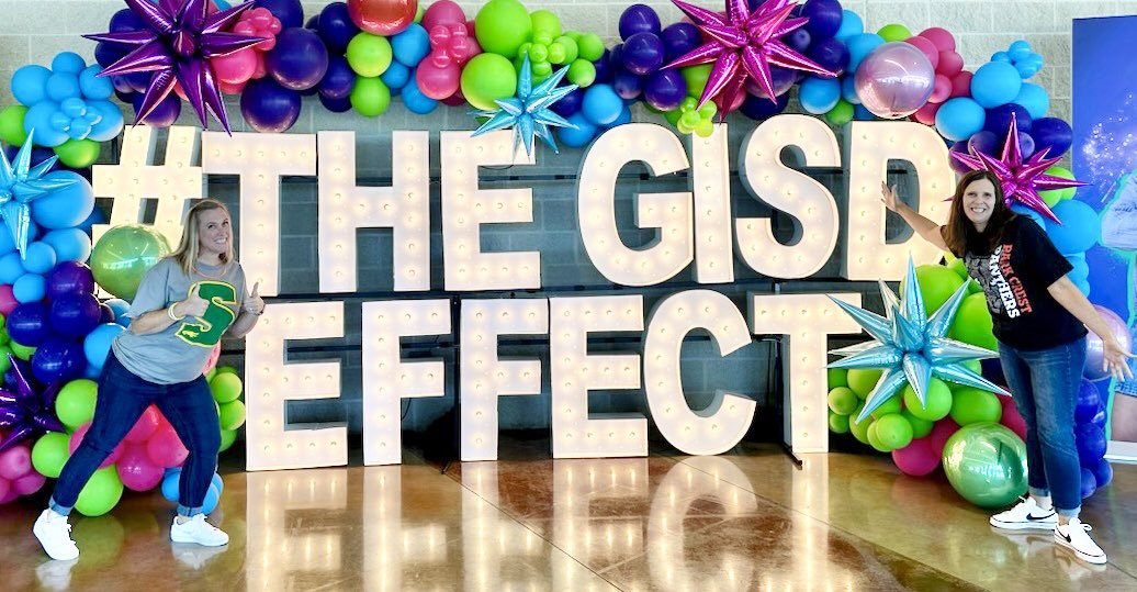 #TheGISDEffect runs deep with these sisters! 🩷