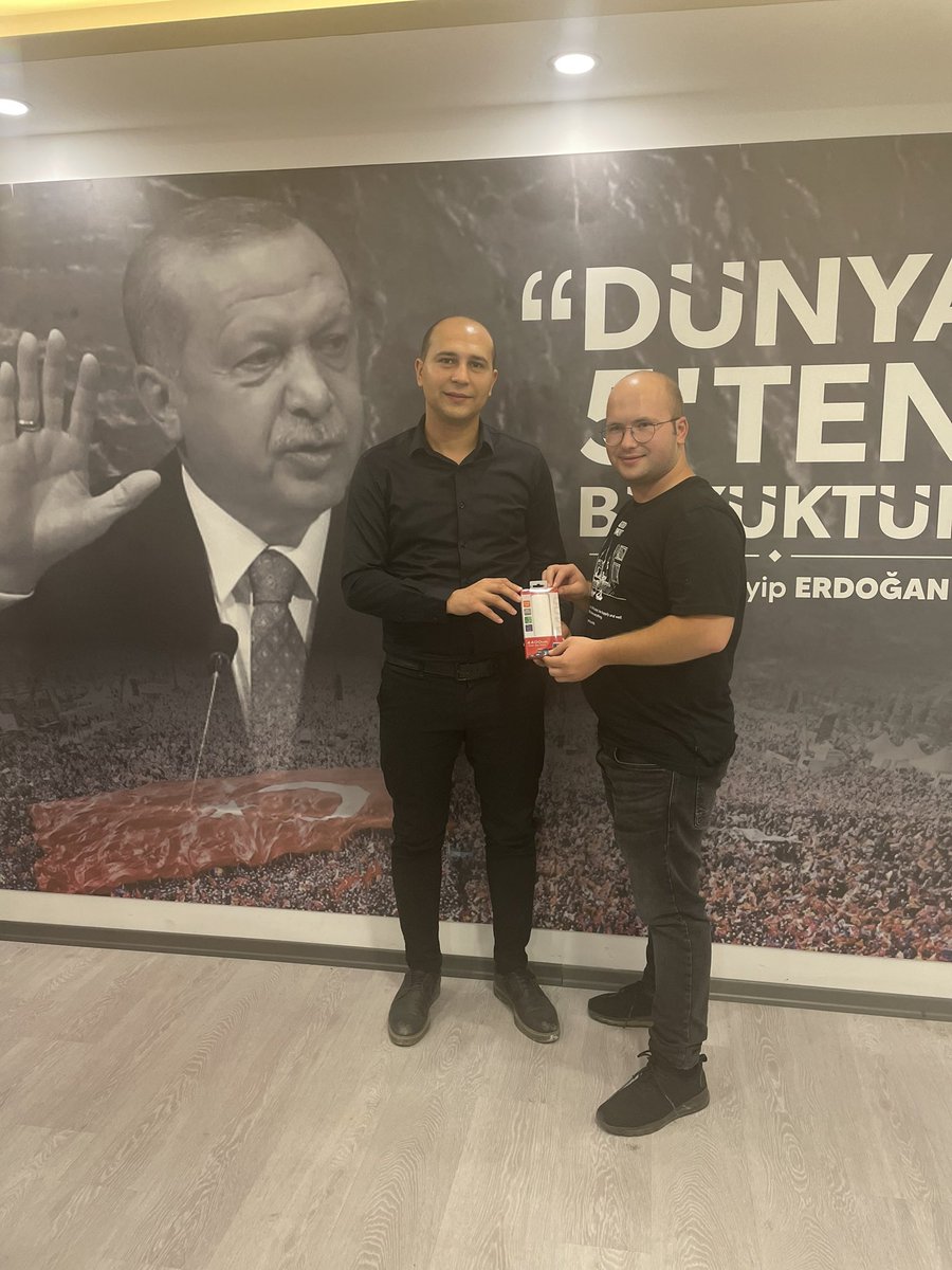 Haziran ve Temmuz ayı  Sosyal Medya Şampiyonumuz Mete Tekinli😊
Arkadaşımızı tebrik ederiz. Sıradaki şampiyonumuzu sabırsızlıkla bekliyoruz.🎉