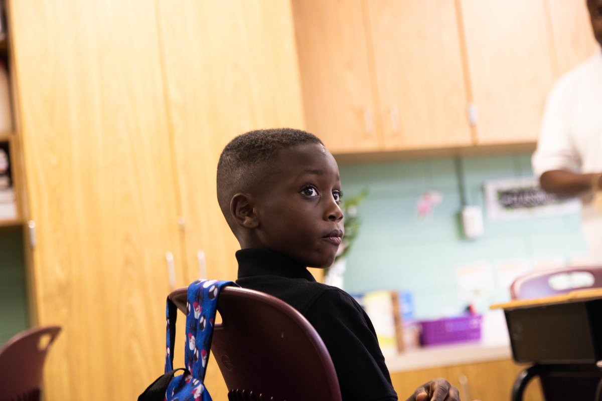 apsupdate's tweet photo. Kimberly Elementary School is ready to take flight into the exciting new school year! Let's show everyone what our amazing scholars can achieve! #WelcomeBackAPS #AtlantaPublicSchools
@apskimberly https://t.co/UMxTQNkKvB