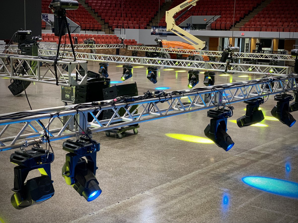EventWorks4D's tweet photo. Thanks to another amazing partner, Vincent Lighting Systems. You all truly know how to transform a venue and provide state-of-the-art results. #VLS #ProFootballHOF #NFL https://t.co/spZl7KfXhP