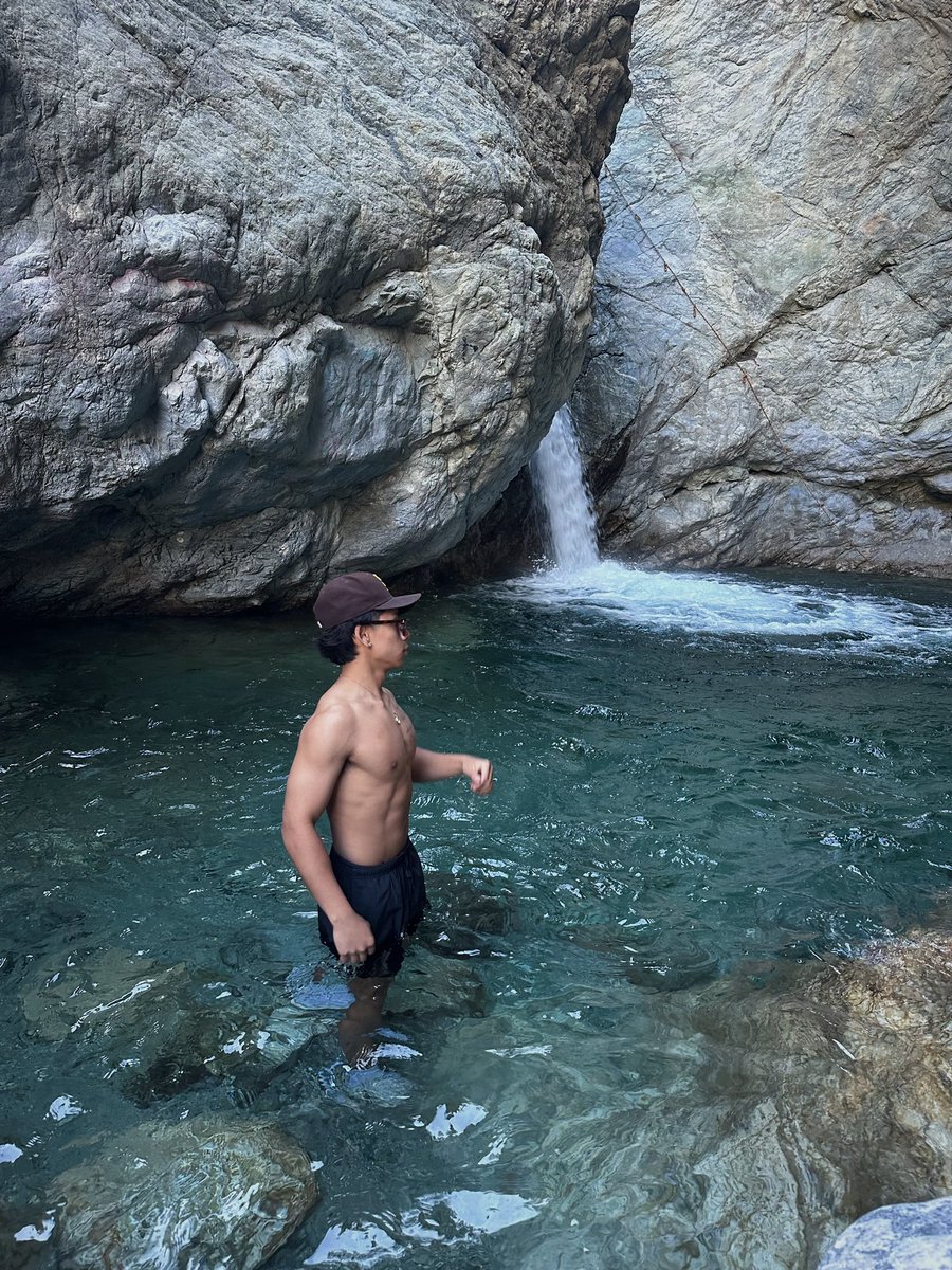 jaaytraan's tweet photo. Keeping myself distracted for September 16th 🥱 https://t.co/syfILzZYL2