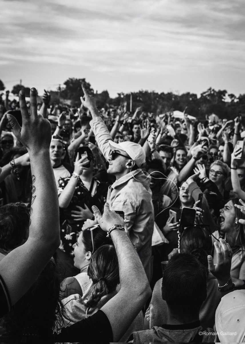 Merci pour la force que vous nous donnez à chaque concert 👊