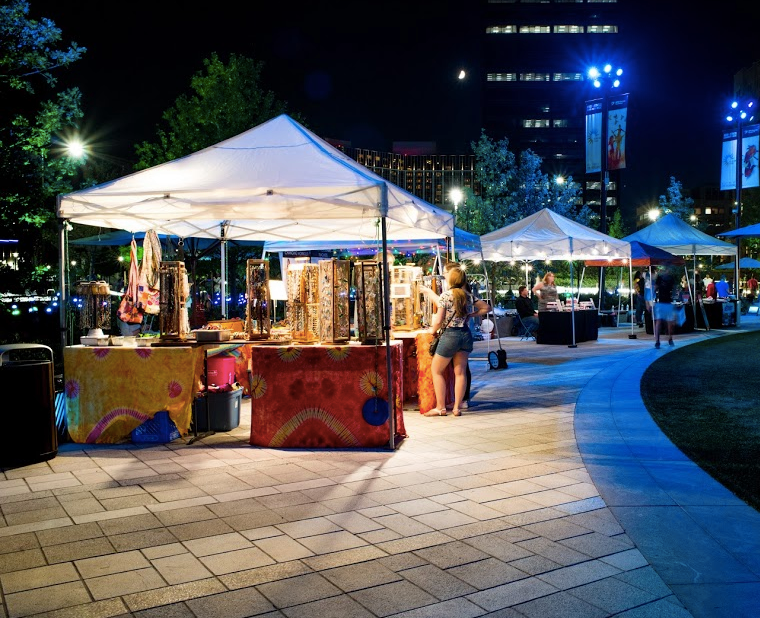 Every Saturday, through the summer, Beacon Park hosts a Night Market. Each week has a local art fair, food trucks, and live music. #detroit #michigan #art #outdoor #event @beaconparkdet