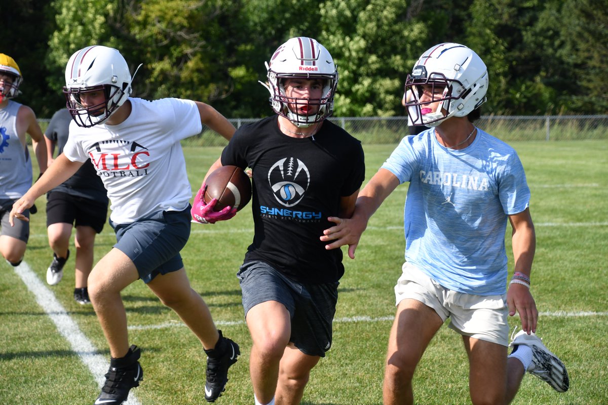 Fox Valley Lutheran tweet media