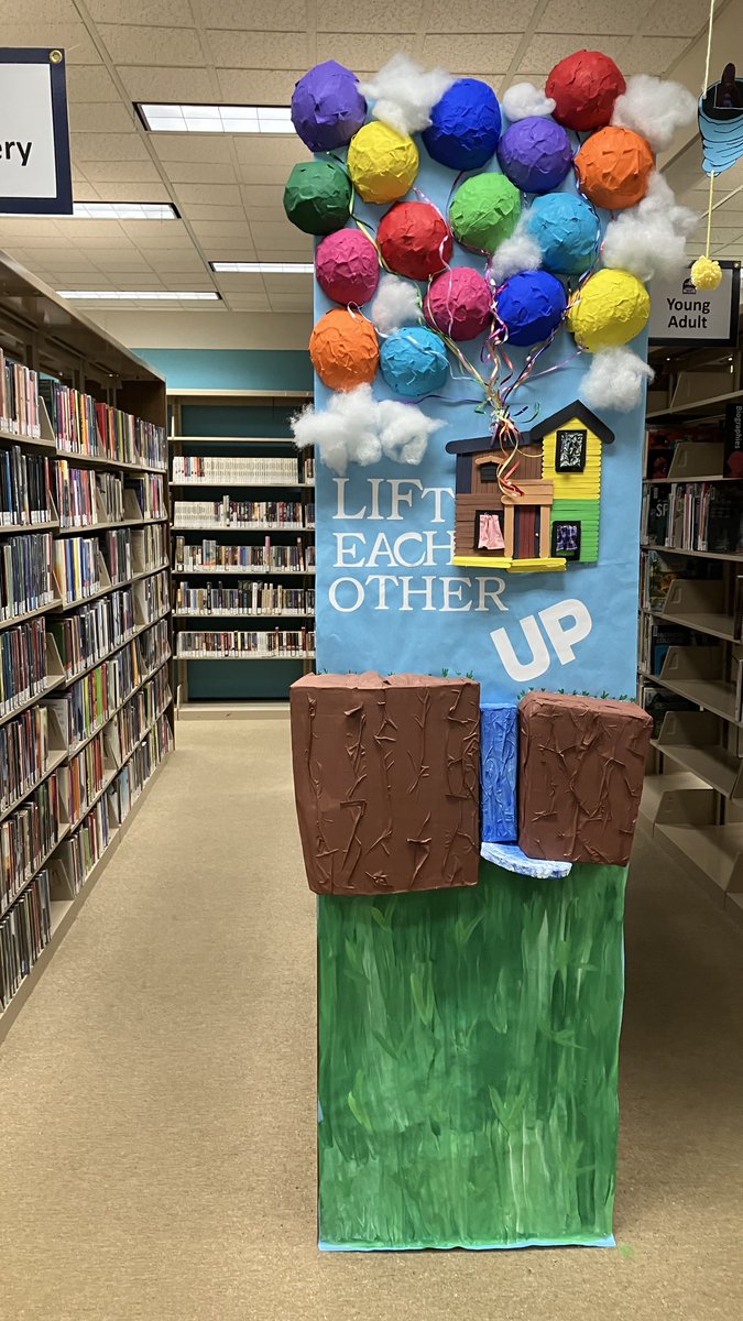 MSLibraryComm's tweet photo. #MLCOnTheMove! Ruth recently visited the Poplarville Public Library, part of the Pearl River County Library System. They're decked out for this year's #SLP theme: #AllTogetherNow. Looking good, Poplarville! 👍 #MSLibraries #LibraryLife https://t.co/KHietQt5hd