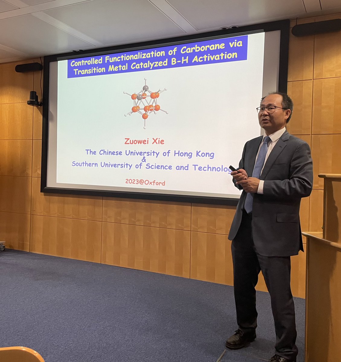 Great to welcome Zuowei Xie to @OxfordChemistry today to give a seminar covering his group’s work on the functionalizatiion of carborane based materials