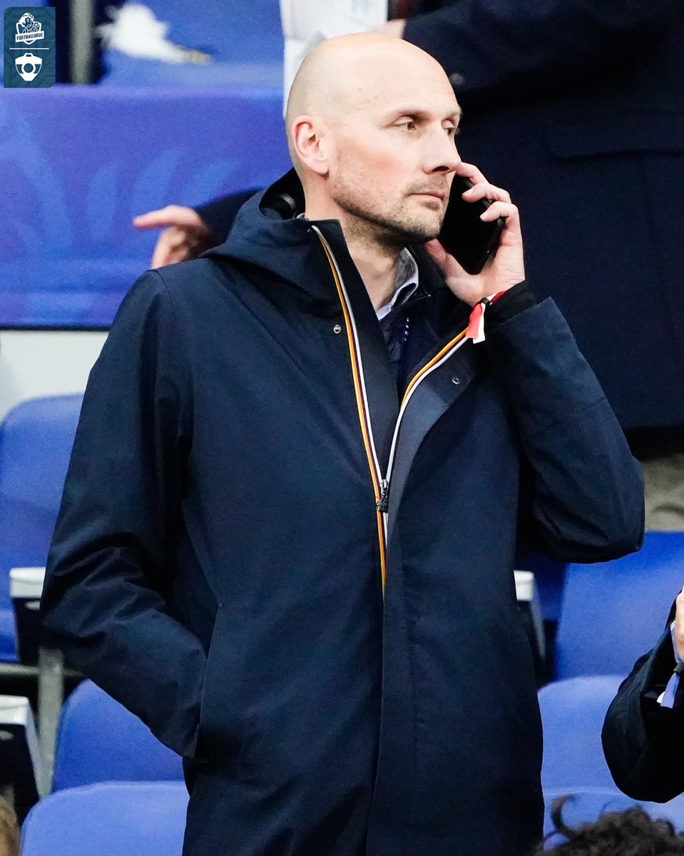 Antony Gautier (directeur de l’arbitrage français) 💬

« Nous voulons favoriser le jeu, favoriser le spectacle pour que l'arbitre soit un véritable partenaire des rencontres de football. L'objectif, c'est de pouvoir fluidifier de façon la plus maximale possible le déroulement des