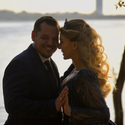 BeyzaDeveoglu's tweet photo. #YeniProfilResmi https://t.co/3u2z3kGa0f