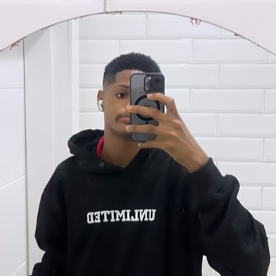 Favour_1_'s tweet photo. #NewProfilePic https://t.co/RwOmMbcI8h