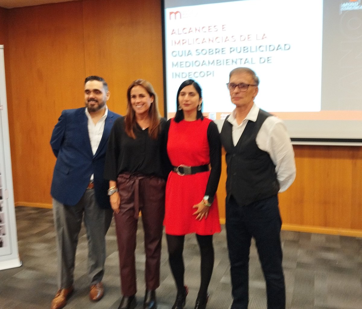 "Las marcas tienen la responsabilidad y oportunidad de ser parte del cambio!" Así finaliza el conversatorio de la <a href="/SPMarketingPeru/">SPMarketing</a> con Payet Rey Cauvi Perez Abogados y <a href="/APOYOComunica/">APOYOComunicación</a>
#Sostenibilidad #Greenwashing