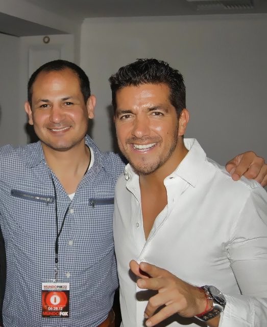 pacoharo's tweet photo. #Tbt #TBT2023 #ThrowbackThursday #Throwback #today #RussiaIsCollapsing #AEWDynamite #earthquake #latino #plazamexico #gay #maduros #madurosgay #weho #party #mundofox #fox #kairo #jennirivera https://t.co/ug6PvESKsH