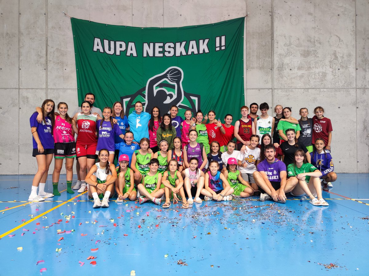 Josemolinuevo's tweet image. Fin un año más el STEP By ESTEP  de @araski.
Lucharemos por volver el año que viene.
Gracias a tod@s: @Valdegovia, entrenador@s y especialmente a l@s trabajador@s del albergue de Espejo.
Fotos finales del Campus.
#StepByStep
#DFAlava
#ConstruyendoSueños 
#AmetsakEraikitzen