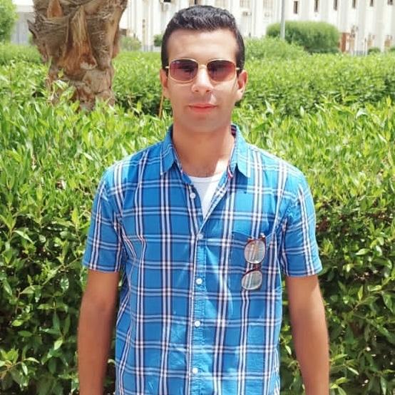 Alaa3152002's tweet photo. #صورة_ملف_شخصي_جديدة
- Make a war for your dreams.
- أصنع حرباً مِن أجلِ أحلامك 💙. https://t.co/SwhXenaJDd