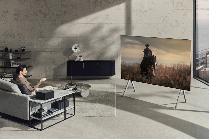 TECHNOSenior1's tweet photo. Firma LG Electronics wprowadza do sprzedaży pierwszy na świecie bezprzewodowy telewizor OLED, 97-calowy LG #SIGNATUREOLEDM (model #97M3). Telewizor  jeszcze w tym roku  ma pojawić się w Europie.
@LGPolska 
@LGUS 
https://t.co/nRAfZAXcaI https://t.co/t8vWMNbeJD