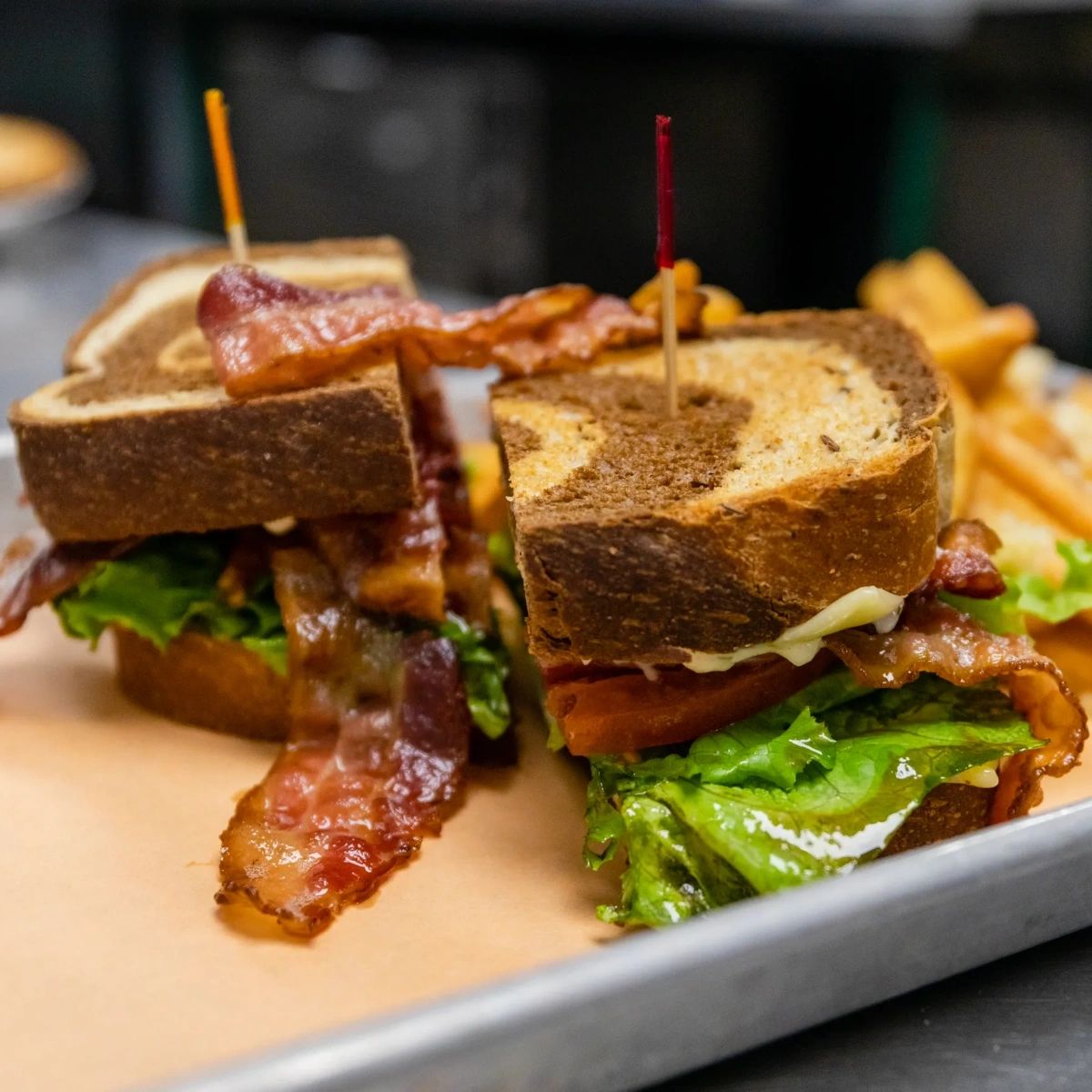 Craving some easy American comfort food and a cold craft beer? Visit our website to check out our menu and place your online order for pickup or delivery. We can't wait to serve you! 🍔🍺 

willimanticbrewingcompany.com