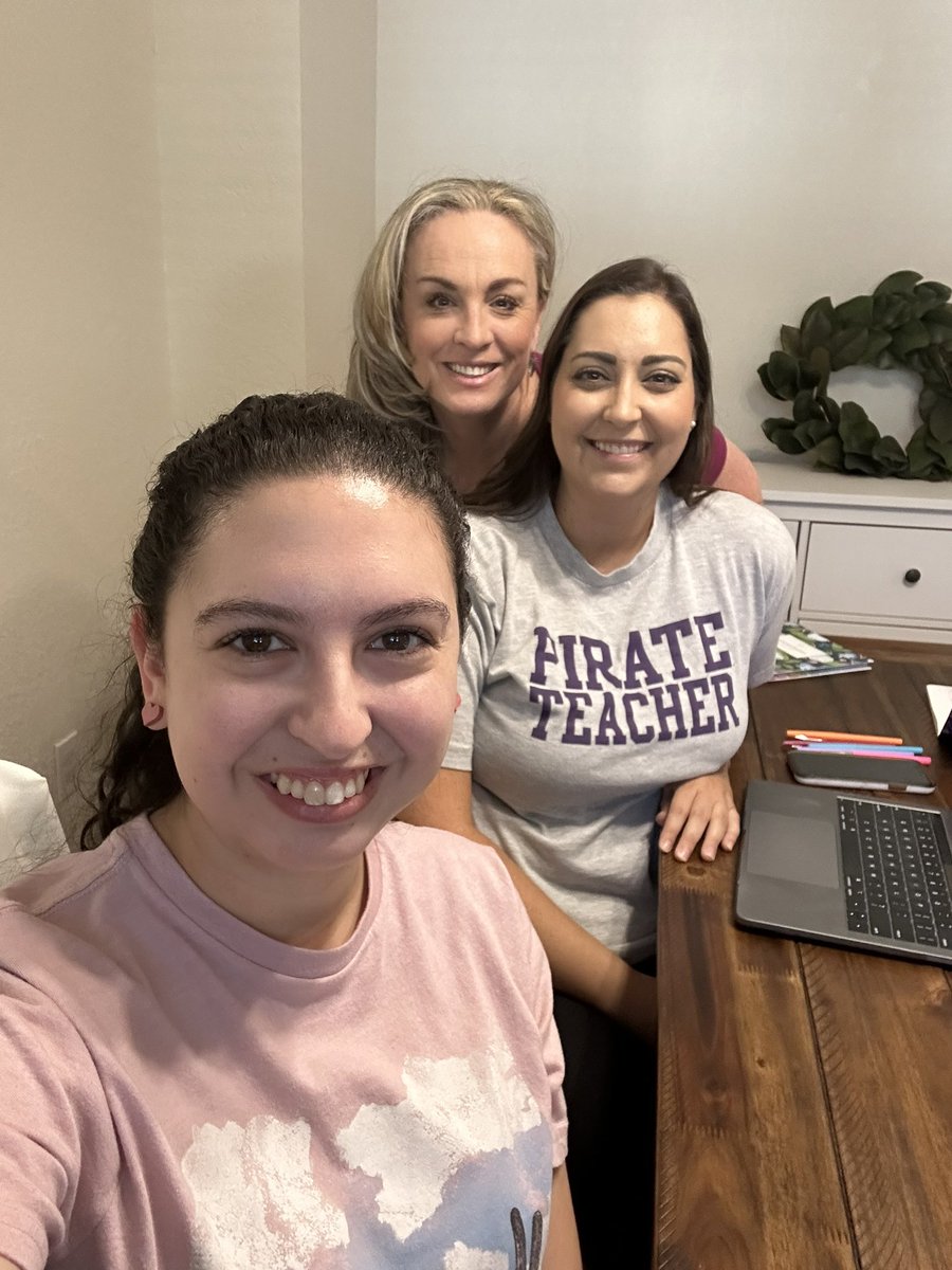 AReyna723's tweet photo. Pre-K prep with my new team! So excited for this new journey! 👩‍🏫 @caitlindnisd @Chentesmama @NISDCNE @NISD_ECE https://t.co/3D9BoZuwO1