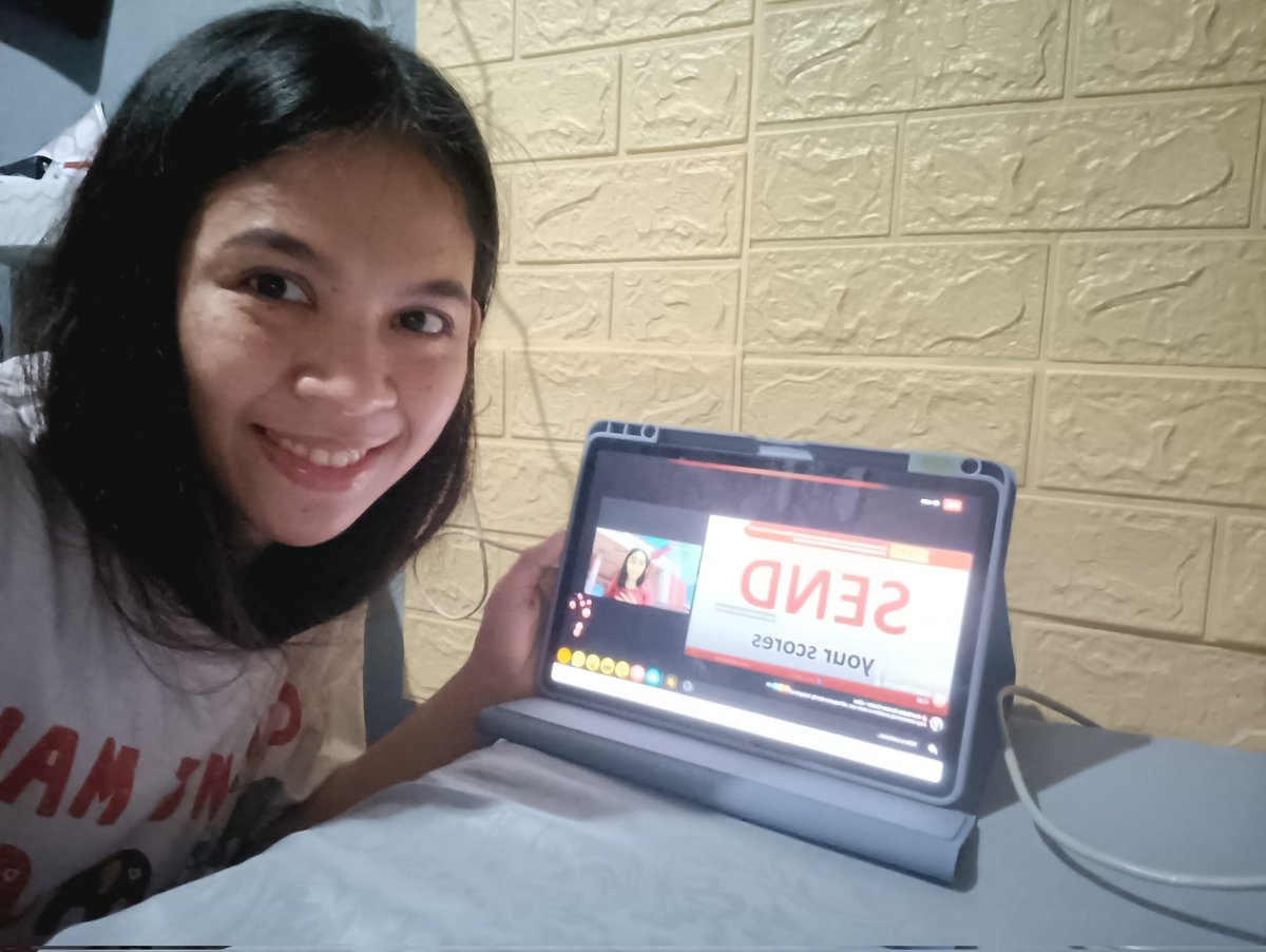 curtain_sha's tweet photo. multitasking review habang nagrereview para SA LLSENSYA 
#CBRCdBEST #LETatCBRC https://t.co/qdRSiEh3Zk