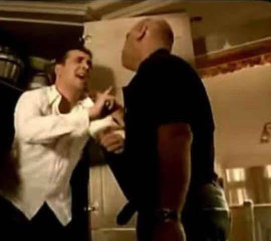 22_essam's tweet photo. انت بتفتح مواقع بطالة يالا
طبعا انا بو حلفتلك ان ده تويتر مش هتصدقنى 😂😂 https://t.co/107diHbs98