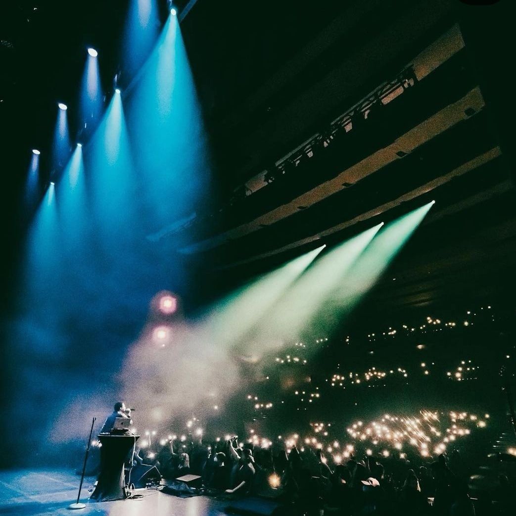 EdmontonTwitte's tweet photo. Tell us, dear fans, what's your favorite genre that gets you in the mood to dance, sing, or simply chill out? ๐บ๐ถ
๐ค Share Your Musical Style ๐ต๐งWe want to know it all!
๐ท: ins@starliteroom
#EdmontonMusic #ExploreYEG #YEG #YEGEvents #YEGArt #EdmontonLife #YEGFashion https://t.co/HkAjW0JFi7