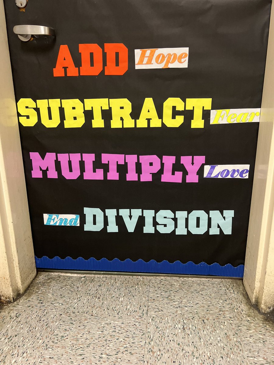 SMSMathTeacher's tweet image. Classroom Door✅

#TigerPride! #WebelonginHenry!
@YvetteChristi16 @AAMrFlowers
@LearnInHenry