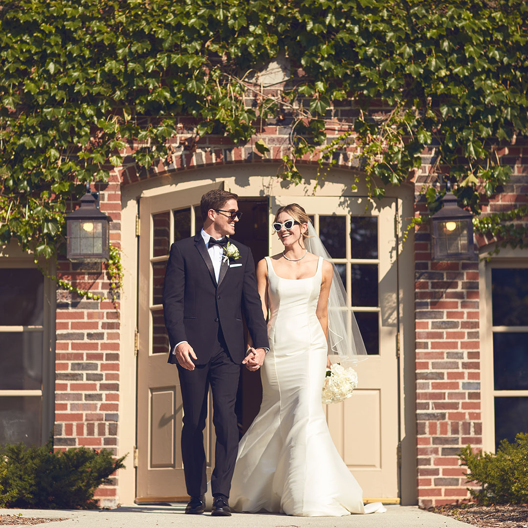 TheAmericanClub's tweet photo. Unforgettable Beginnings: Let your love story unfold at The American Club, where timeless weddings create cherished memories. π€
Learn more: https://t.co/CDfiw1Nka6
#DestinationKohler #WisconsinWedding #WeddingVenue #MidwestWeddings #WeddingSeason https://t.co/HNyjLkxEPT