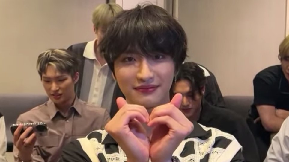 hwalilac's tweet photo. hearts by seonghwa https://t.co/I5QLPXElWR