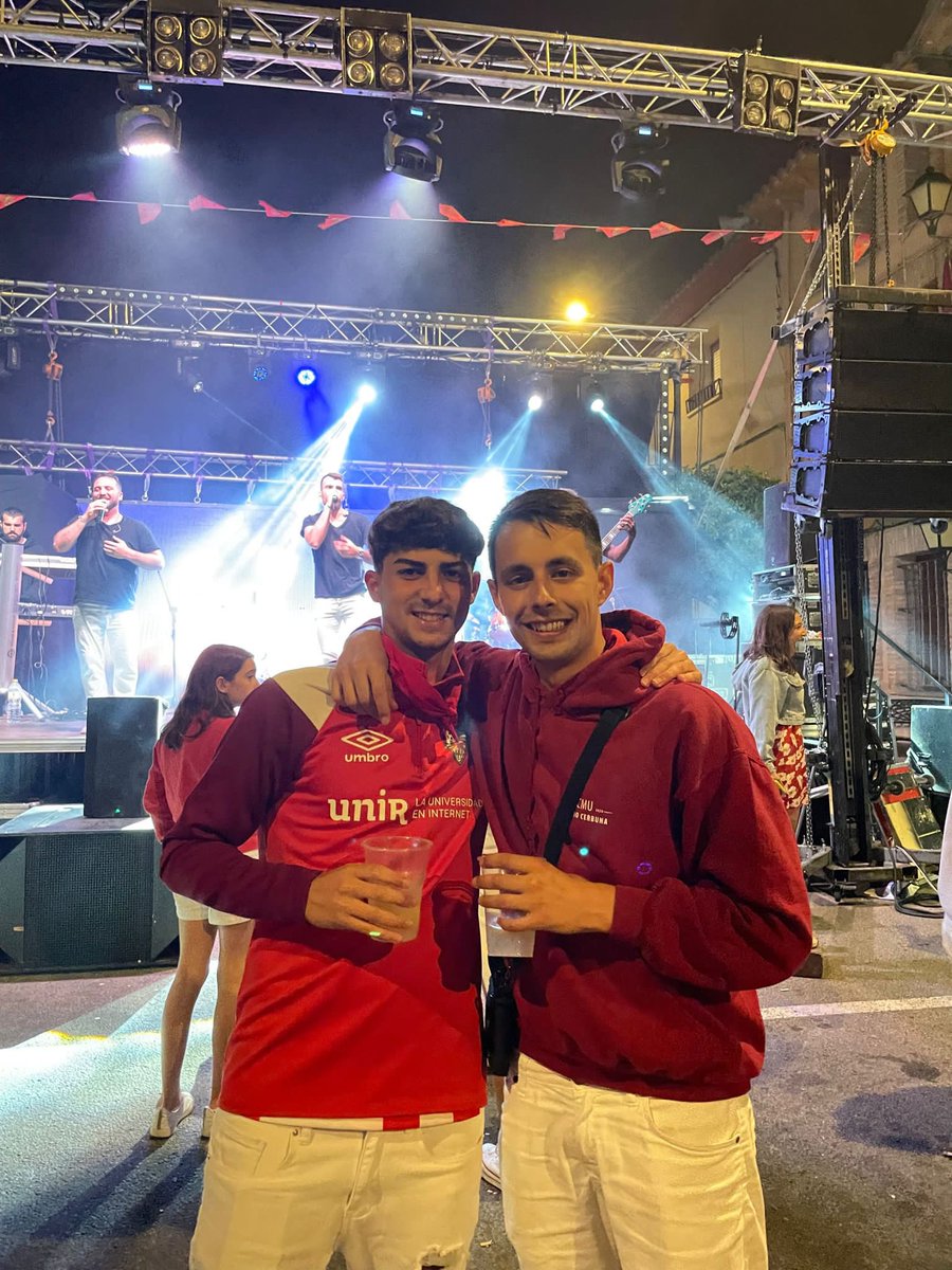 Tetes <a href="/jaimepcolino/">Jaime</a>