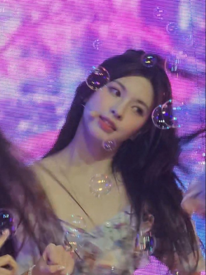 baehaehee's tweet photo. ･ ｡
🫧∴
　･ﾟ*｡･
　🫧･✧ *ﾟ🫧｡　　
　 ･ ﾟ*｡･ﾟ🫧｡
　　🫧･｡°*. ﾟ✧ 🫧
         🫧 ﾟ·*･｡🫧 ﾟ*ﾟ･｡ * 
　　　ﾟ *.｡🫧｡🫧　･ﾟ･｡
　　* ｡･*.｡   ｡ *  *. ﾟ🫧 *. 🫧
        *     🫧 🫧 ✧*🫧 ﾟ*･｡  *🫧｡
                🫧 °*　ﾟ  🫧* ｡🫧｡✧ *ﾟ*🫧 https://t.co/M3n82EZ5PG
