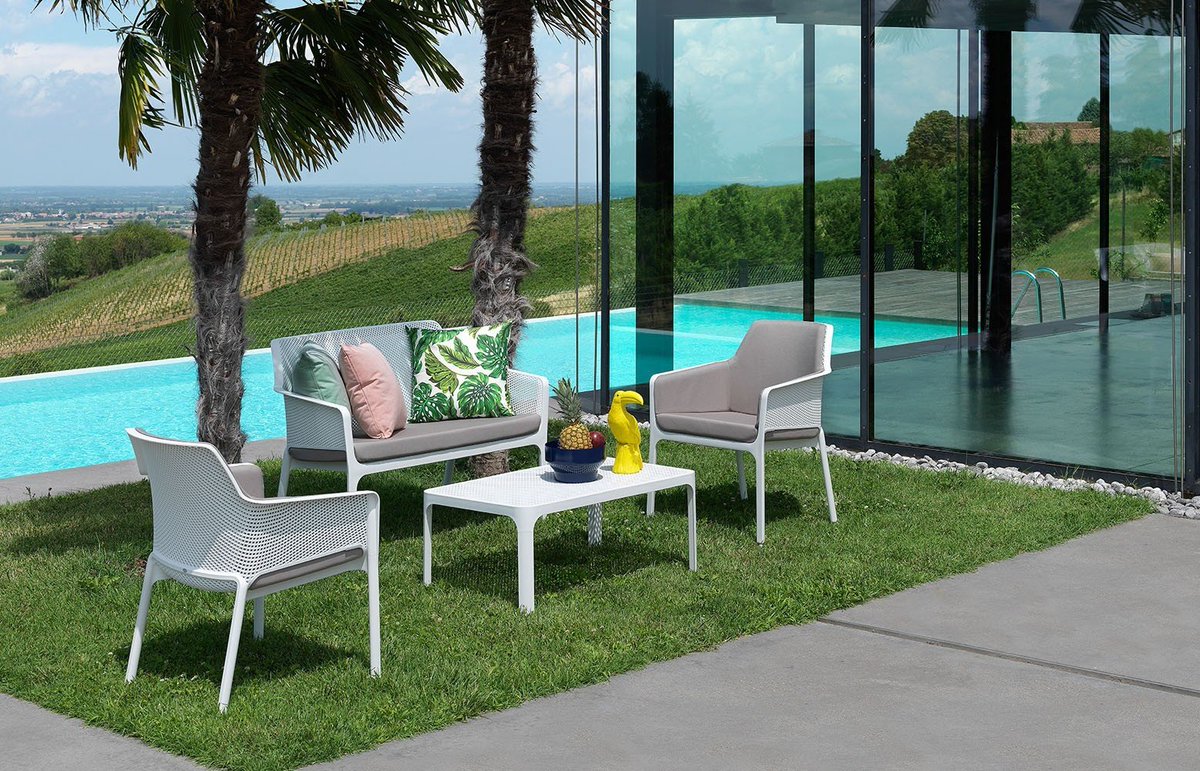OrcaCameroun's tweet photo. Dans quel espace cet ensemble pourrait-il s'intégrer facilement ? Sur votre balcon, dans votre véranda ou dans votre jardin ?
.
.
.
#Orcadouala #Orcayaounde #Orcacameroun #salondejardin #outdoo #outdoordeco https://t.co/JkENSSSxqM