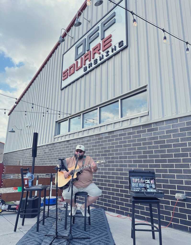 kyleahurd's tweet photo. Craft beer. Great food. Live music. 

Catch me on the @OffSquareBrew patio tonight from 6p-9p!! 

#livemusic
#crownpointindiana
#dangelicoguitars
#nwi https://t.co/5PSlh8VsLy