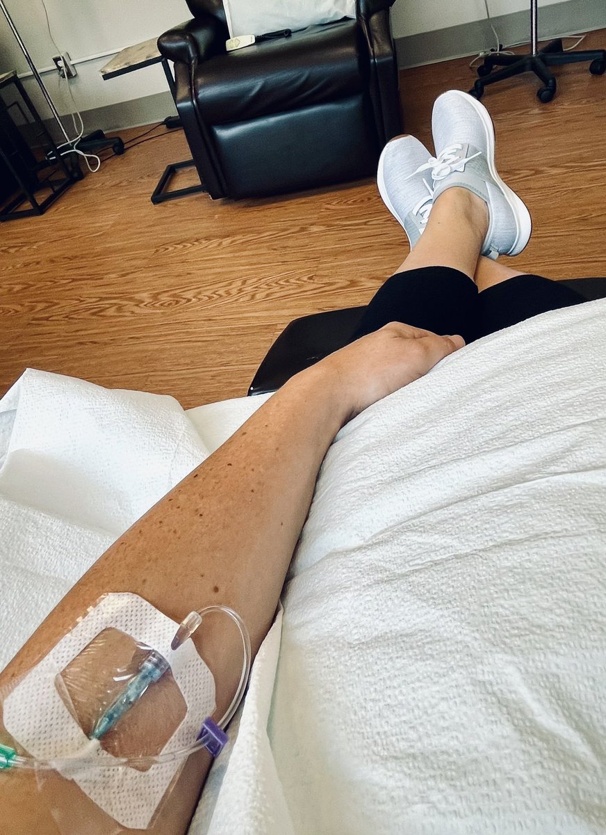 cortyk's tweet photo. Pike traffic was ridiculous this morning but better late than never! Treatment day🧡💪🏻#MSwarrior #MadeStrong https://t.co/Ph0J7xoPlI