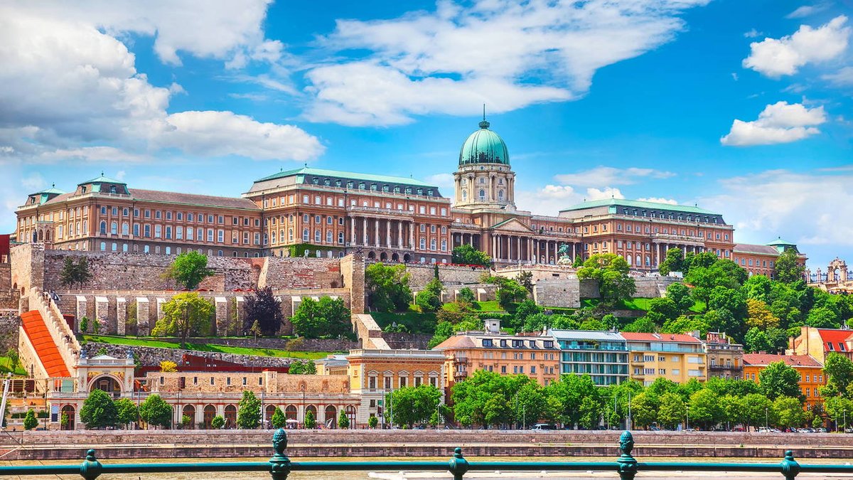 Grradej's tweet photo. ✈️ Budapest 🇭🇺
📅 25-27 Aug, 2🌙
🛏️ 2 adults
💵 up to 61% #savings

Find your #Budapest2023 deal👇with up to 60% discount
https://t.co/pcCahLtmWL

🎁save 5% extra on your first booking with code UVFI8 (apply during sign up)
#Travel #Holidays https://t.co/ogl1VOT0rN