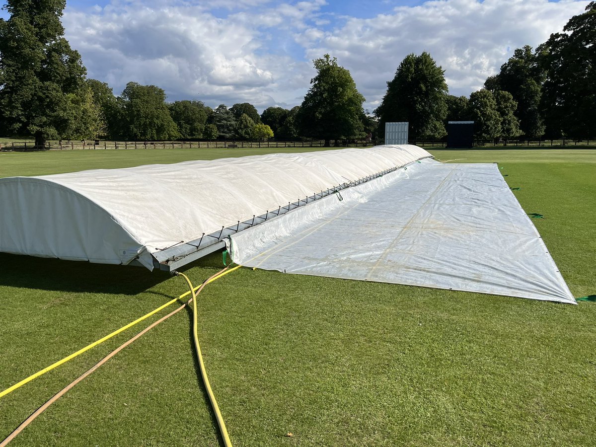 Mr Groundsman tweet media