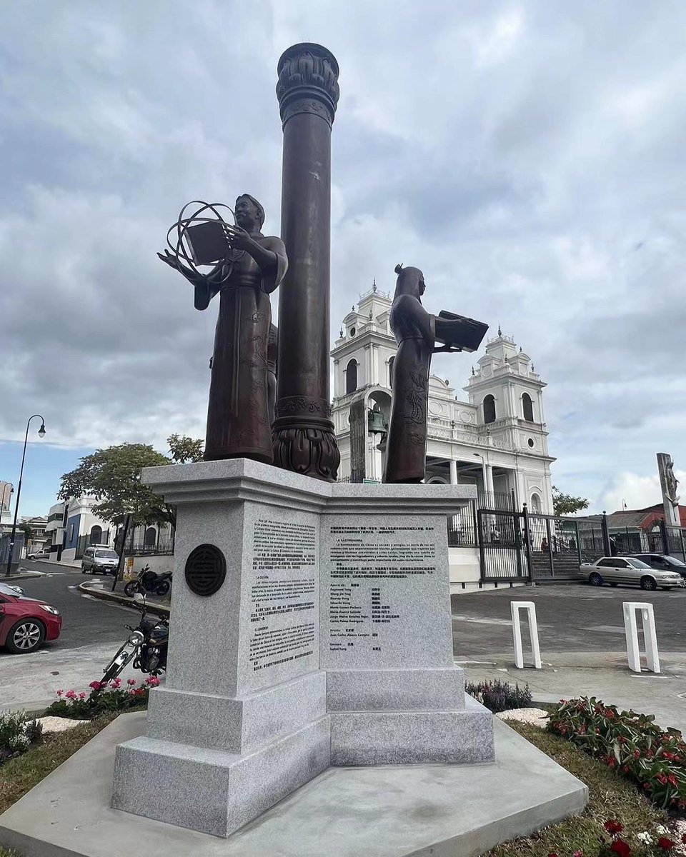 Tracey41383473's tweet photo. Landing completed new project located in Costa Rica Thank you very much for your recognition and support.#stonecarving #sculpture #stonesculpture #figurative #portrait #southkorea #art #contemporary #art
#publicartworks#publicsculpture#Castcoppersculpture https://t.co/FynUZBPYLj