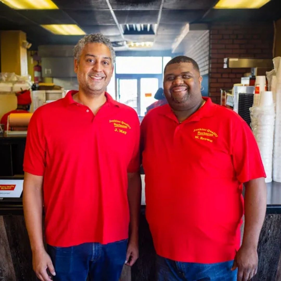 JenkinsBarbecue's tweet photo. Did you know that our barbecue joint is a #BlackOwnedBusiness? We love being a part of the vibrant Jacksonville community and serving up our delicious barbecue to our neighbors. Come on by and experience the local flavor! https://t.co/YhLRVgVNlL