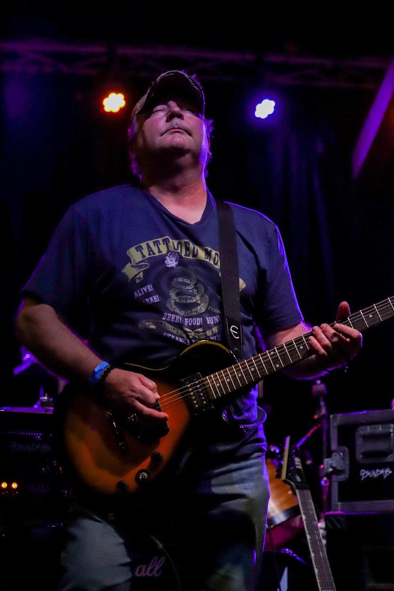 9sundays's tweet photo. Some of the great shots from @CrafthousePgh from last nights show! Thank you to Erica Rae Photography for the great pics! #supportlocalmusicpgh https://t.co/85Nbs6PfEe