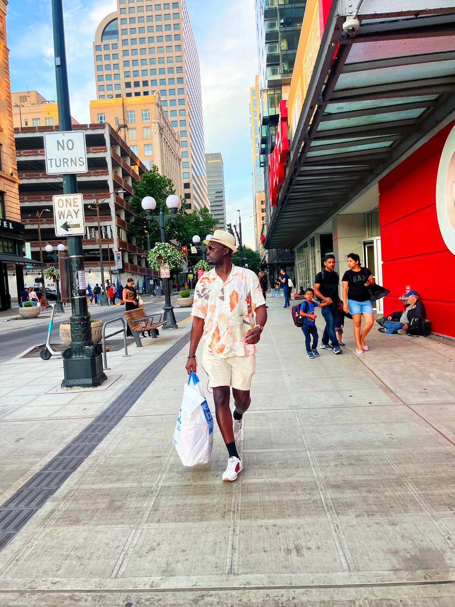 My guilty pleasure 🛍️🕺🏾🛍️