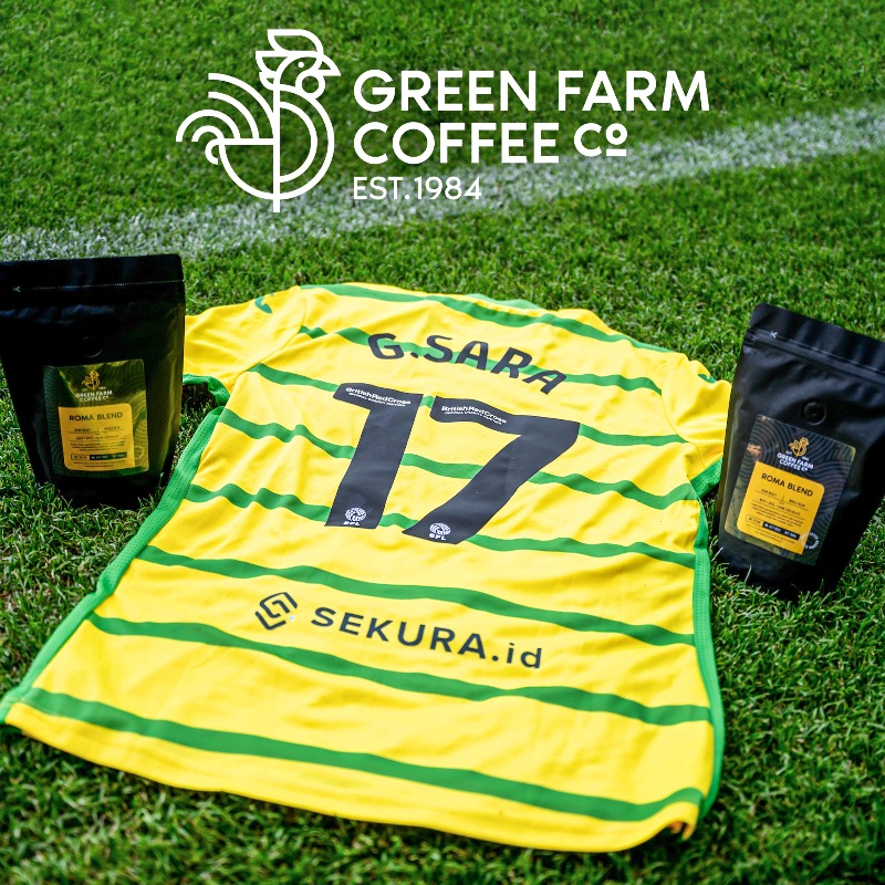 NorwichCityFC's tweet photo. We’re delighted to announce the extension of our long-standing partnership with Green Farm Coffee ☕

Like and RT this post and make sure you’re following @greenfarmcoffee for a chance to win a signed Gabriel Sara 2023/24 home shirt 🇧🇷