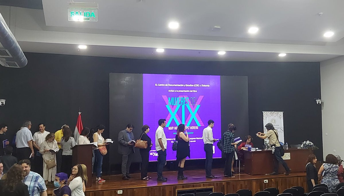 baccnpy's tweet photo. Presentación del libro de "Mujeres del XIX", autoría de Mary Monte de López Moreira.
Lanzamiento llevado a cabo en el salón auditorio de la Biblioteca del Congreso Nacional.
.
#baccnpy #BibliotecadelCongreso #comunicacionbaccnpy #baccnpy2023 https://t.co/JR45ECUEvZ