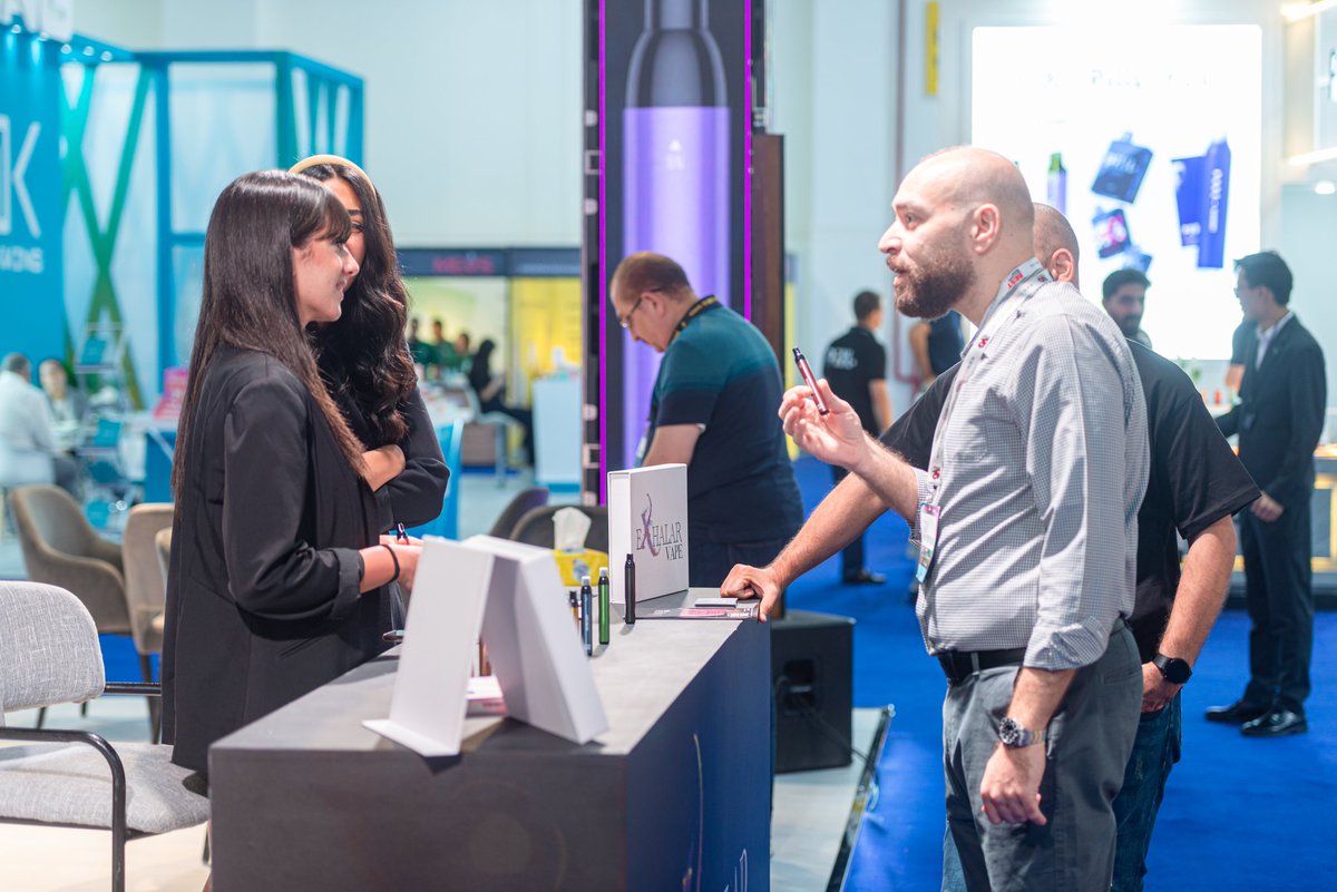 exhalarvape's tweet photo. We were pleased to see Dr . Karim Nagy in  Exhalar vape luxurious booth at @mevs_expo 2023 🔥✨️ @Thevapingkungtut 
#exhalarvape #exhalar #vape #vapes #escobars #torch #disposable 💨
#MEVS #vapeexpo2023 #cairo #egypt #expo #vapeexpo #cootyevents #ahmedcooty #luxury https://t.co/cdGGBQAa3g
