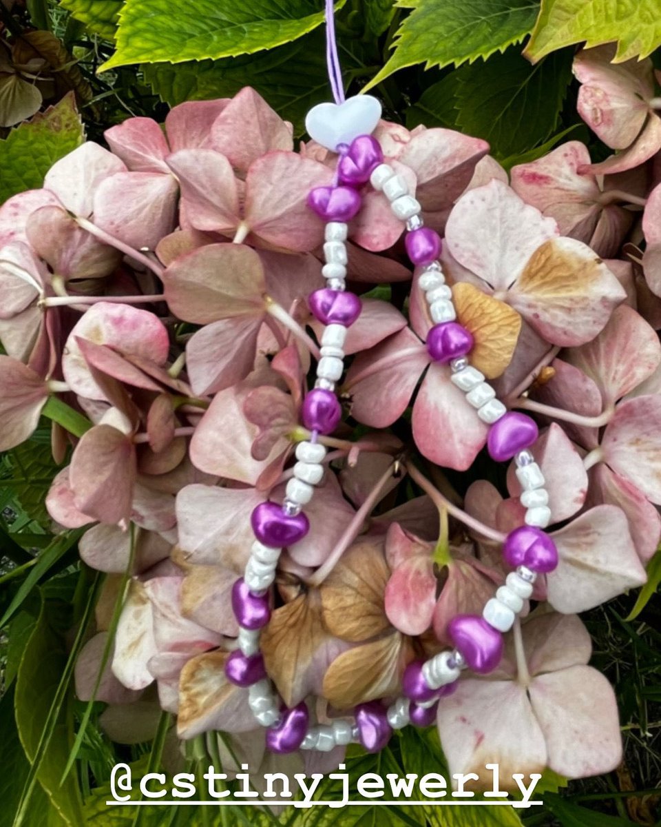 cstinyjewerly's tweet photo. 🐚purple madness 💜temalı telefon charmımız satışa çıktıııı
 🐚ürünü istediğiniz gibi kişiselleştirebilirsiniz sipariş verirken not olarak belirtmeyi unutmayınnn
🐚fiyat bilgisi  için dm’den bizlere yazabilirsiniz!
🐚sağlıkla kalın🤍 https://t.co/Fml5jqa01m