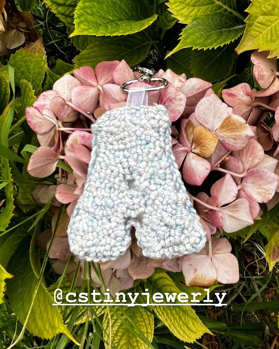 cstinyjewerly's tweet photo. 🐚punch işlemeli harf kişiselleştirebilen anahtarlığımız satıştaaa
🐚 ürünü istediğiniz gibi kişiselleştirebilirsiniz sipariş verirken not olarak belirtmeyi unutmayınnn
🐚fiyat bilgisi için dm’den bizlerle iletişime geçmeyi unutmayınnn!!
🐚sağlıkla kalın🤍 https://t.co/cqKKCSlhIZ