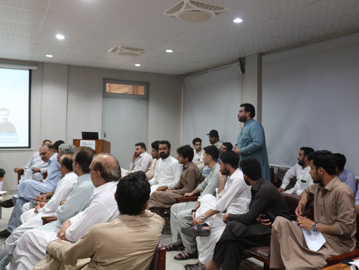 peshawarfest's tweet photo. Unraveling the Past, Scripting the Future: A Historic Encounter with Literature! 📚🕰 The House was Packed, and Minds were Blown! 🔥 #HistoryMeetsLiterature #TimelessDialogues #LiteraryLegends #CrowdFavorite https://t.co/ozswq13NKy